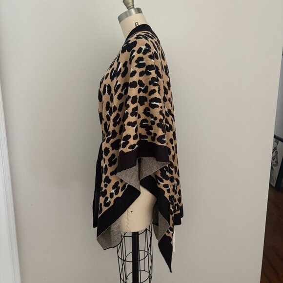 Kate Spade Leopard Print Ruana Poncho Shrug Cardigan Wrap One Size Wool Blend - Picture 2 of 6